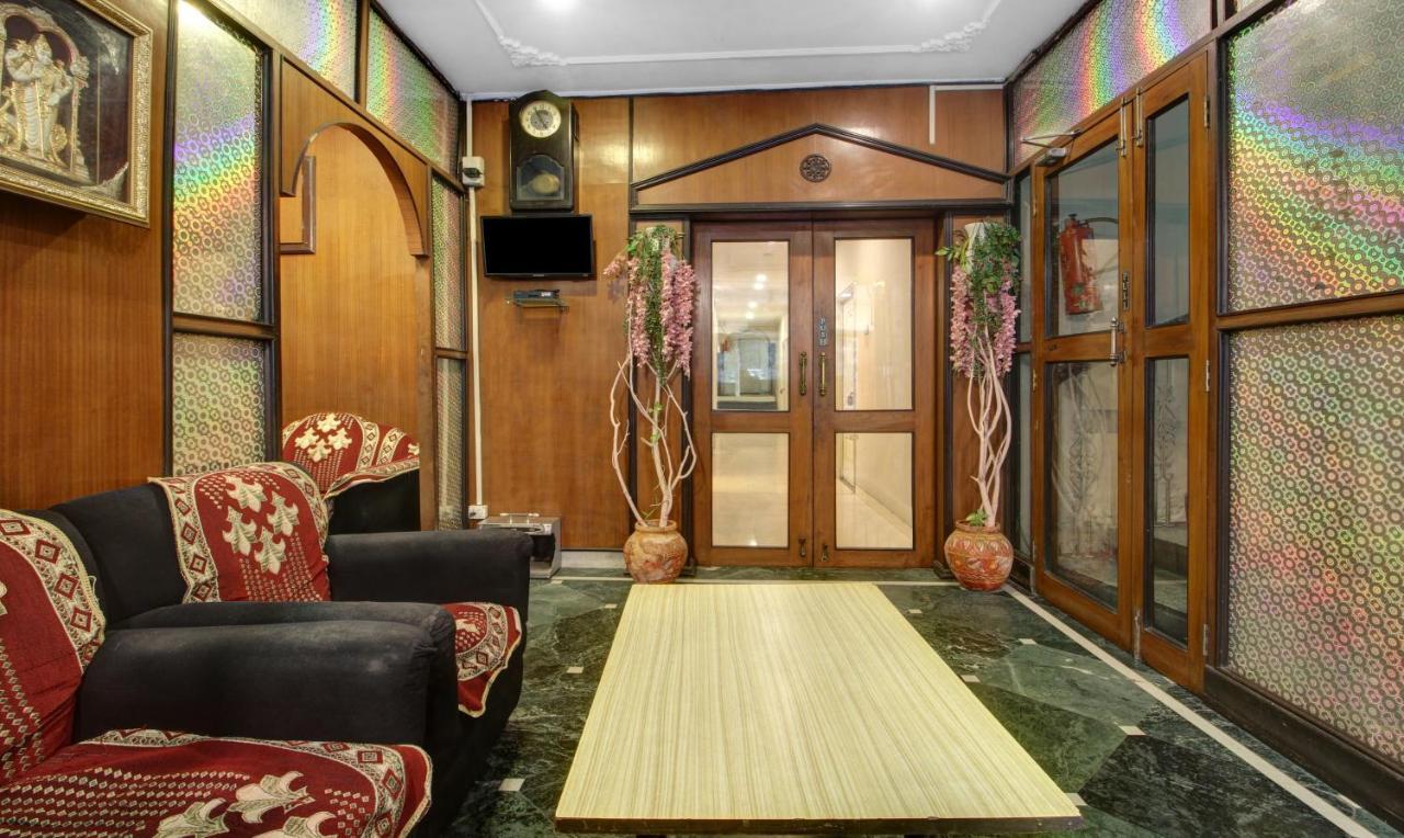 Treebo Mira Inn Калькутта Экстерьер фото