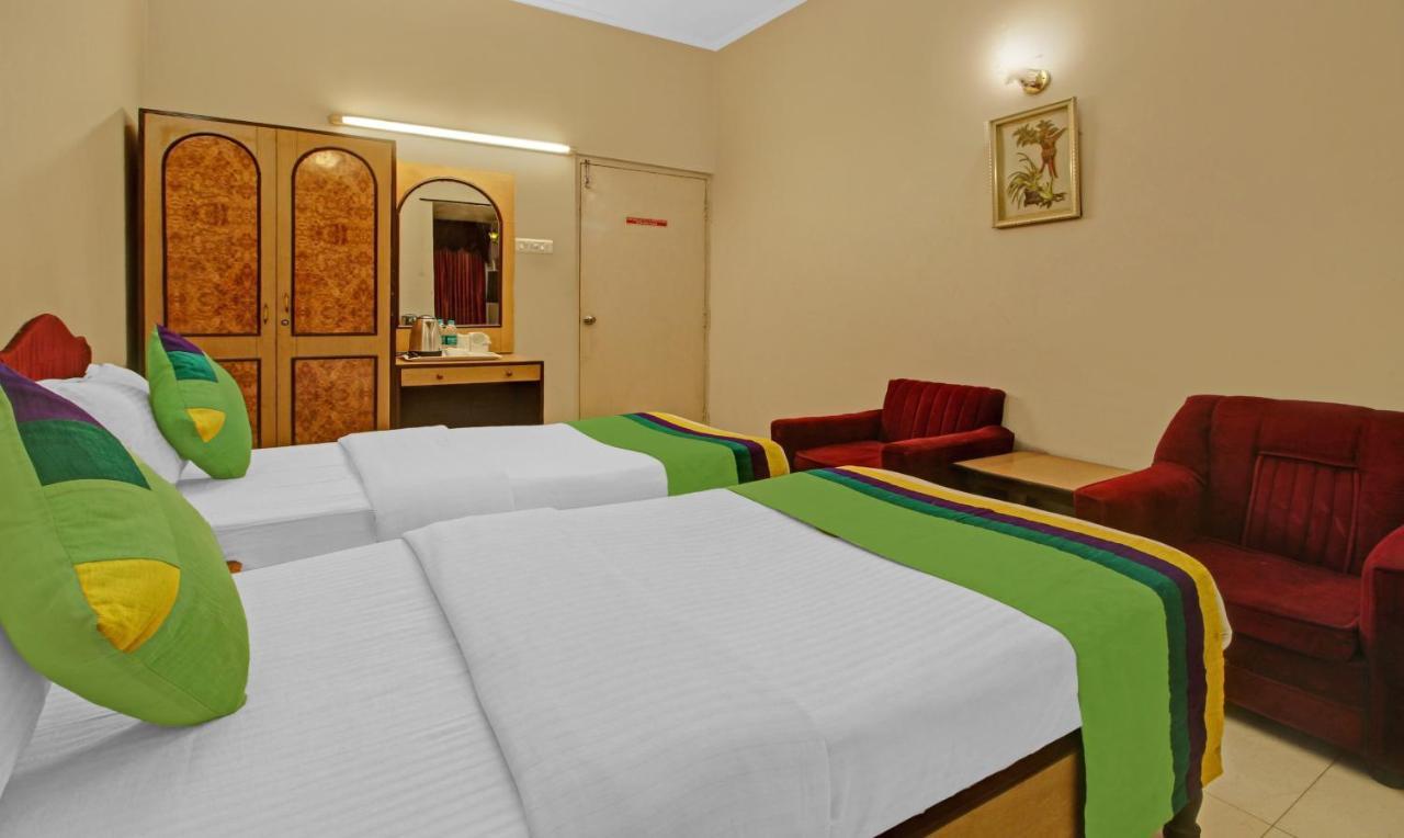 Treebo Mira Inn Калькутта Экстерьер фото