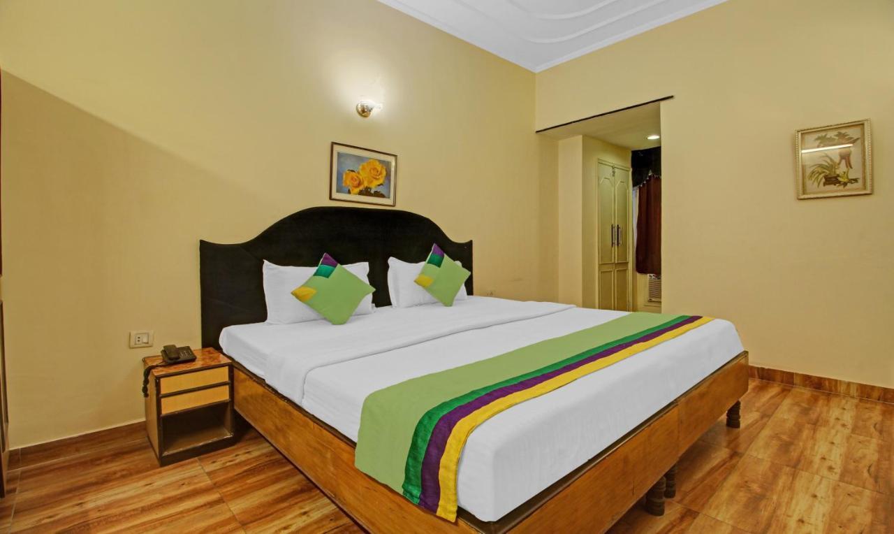 Treebo Mira Inn Калькутта Экстерьер фото